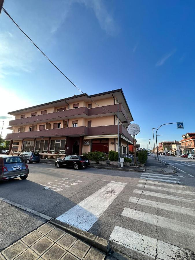Hotel Colonna 阿比那赛奥 外观 照片