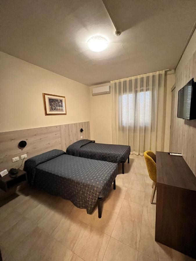 Hotel Colonna 阿比那赛奥 外观 照片
