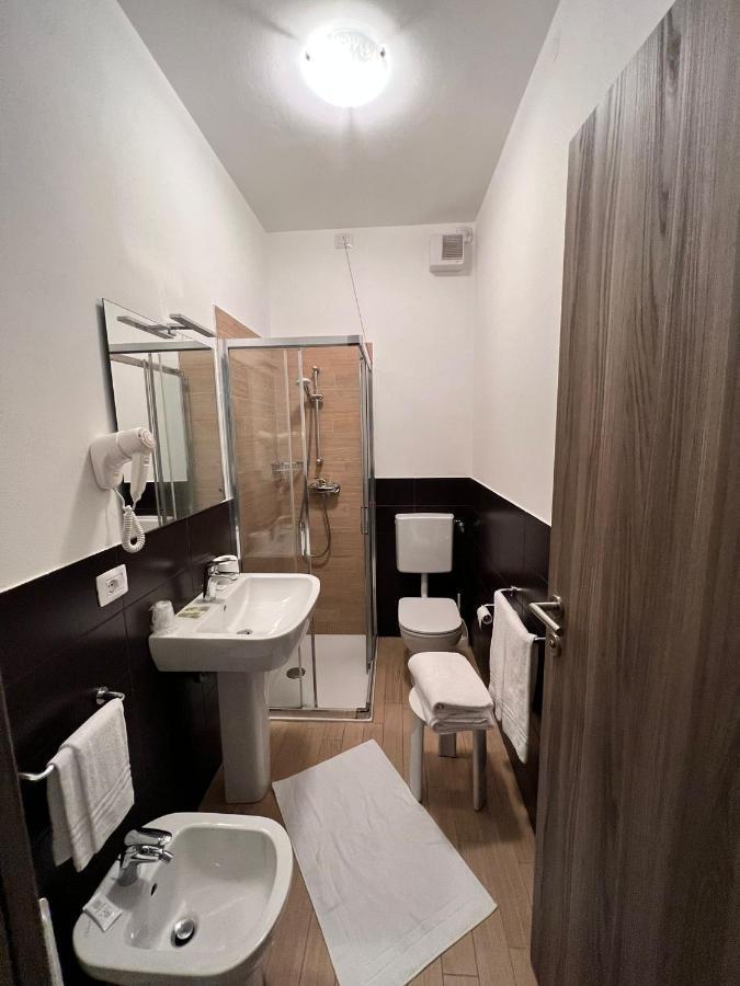 Hotel Colonna 阿比那赛奥 外观 照片